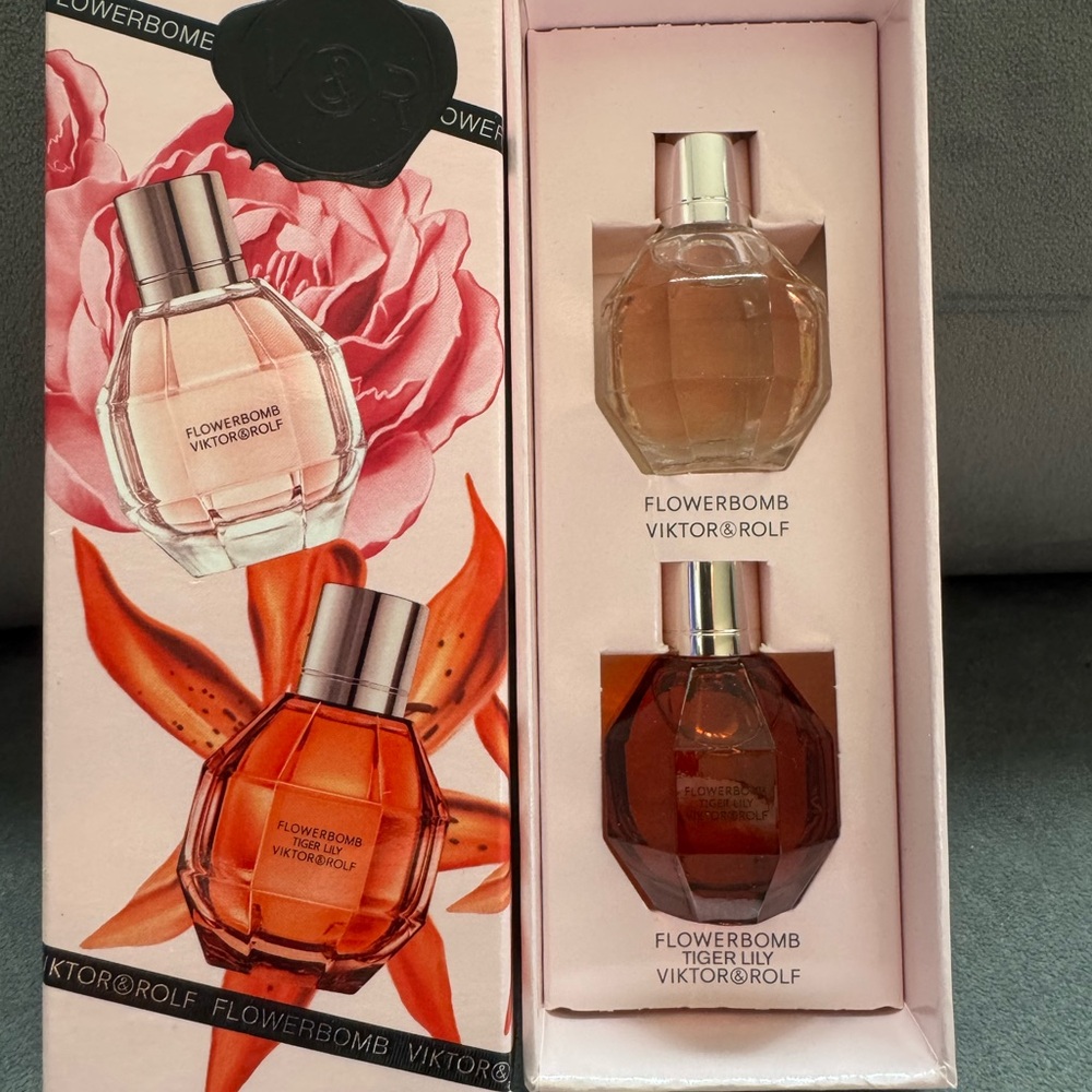 Viktor & Rolf Flowerbomb and Tiger Lily Perfume Duo